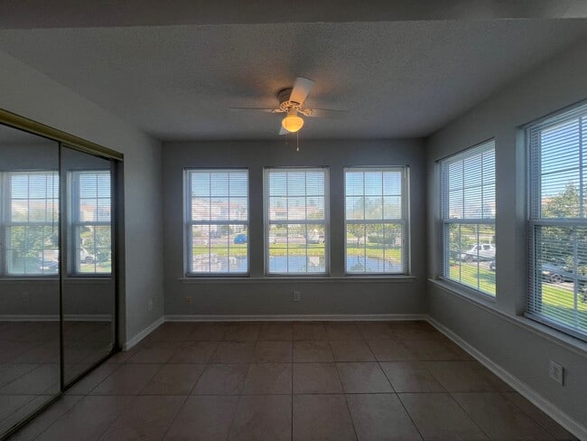 Photo - Myrtle Beach - 3 Bedroom / 2 Bathroom Condo Unit E