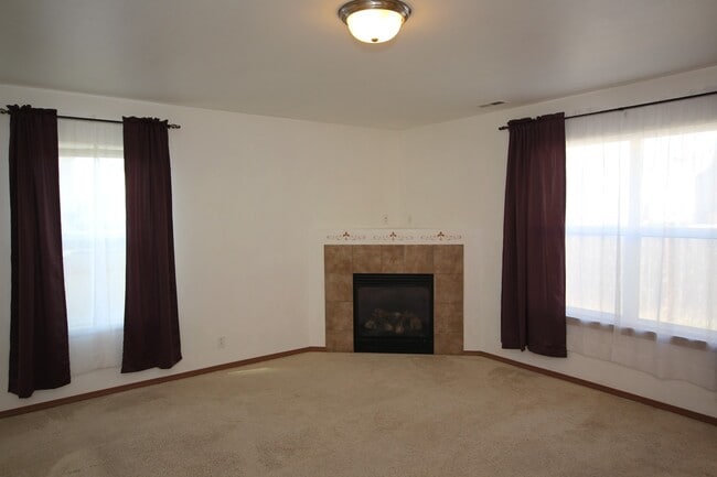 Photo - 1507 203rd St Ct E