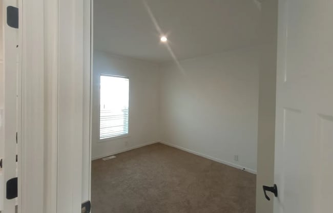 Photo - 37266 Burrstone Ln