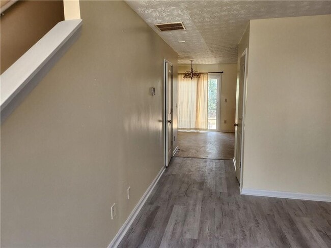 Photo - 2935 Fields Dr