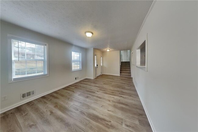 Photo - 3499 Ulster Ln NE