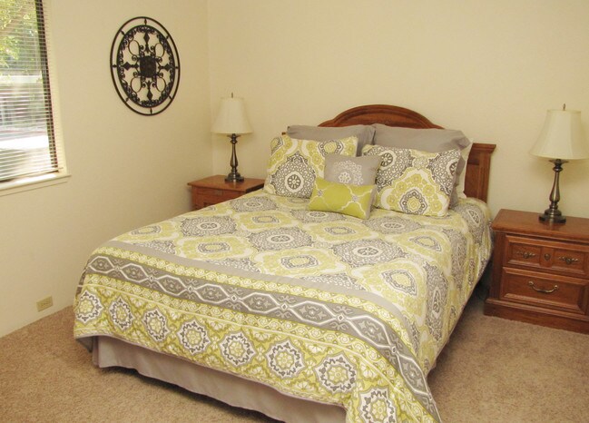 Oakbrook Apartments