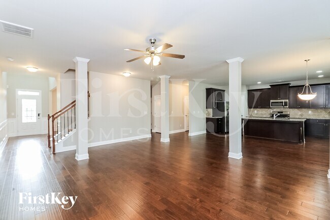 119 Wentworth Ln