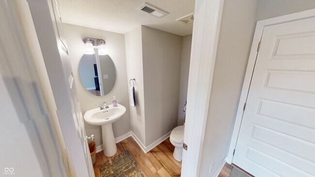 Photo - 7101 Equality Blvd