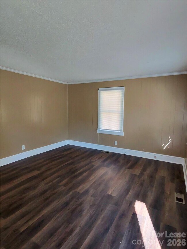 Photo - 820 West Blvd