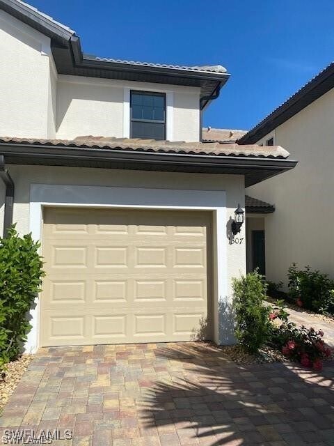 Building Photo - 5701 Mayflower Way Unit 1307