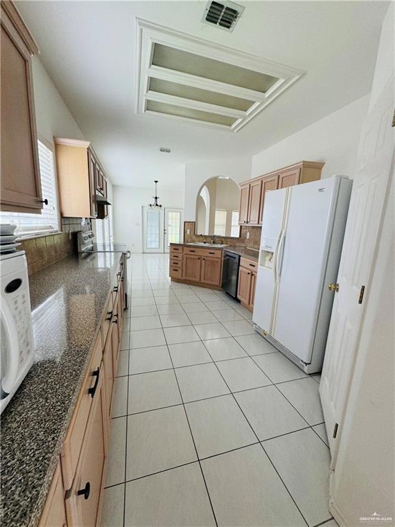 3501 Santa Inez St