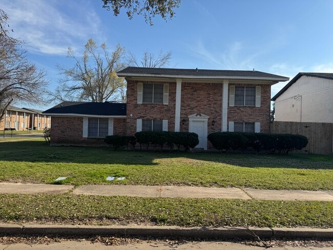 Building Photo - 401 Willett Place Blvd Unit 401