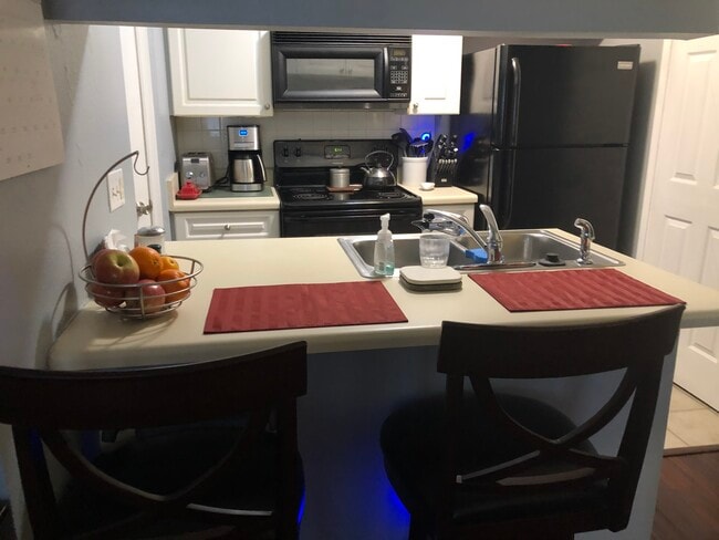 Photo - 1000 W Horatio St Unit 126