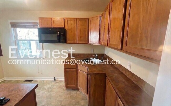 Photo - 16913 Lotus Dr