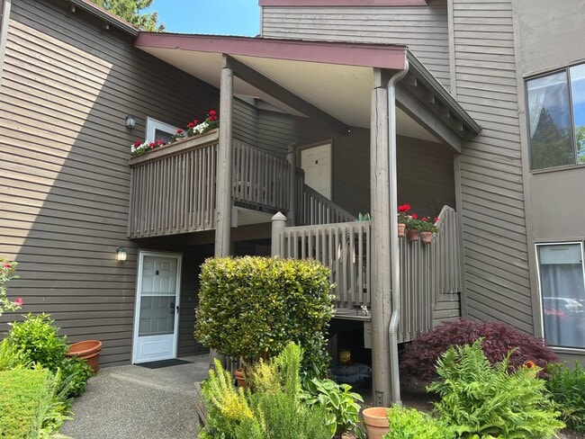 Photo - Condo near the beach - top floor