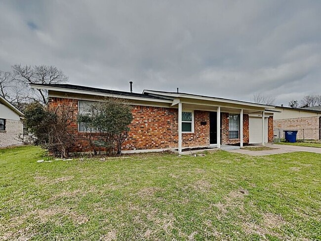 Building Photo - 7315 Albert Williams Dr Rental