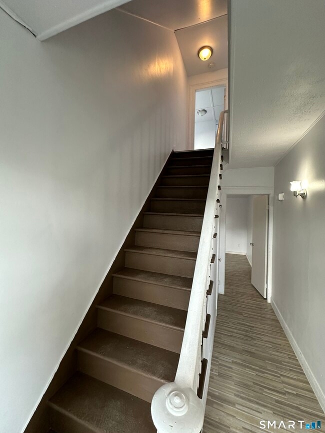 Photo - 153 Ward St