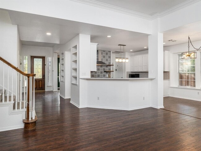 Photo - 2934 Sussex Gardens Ln