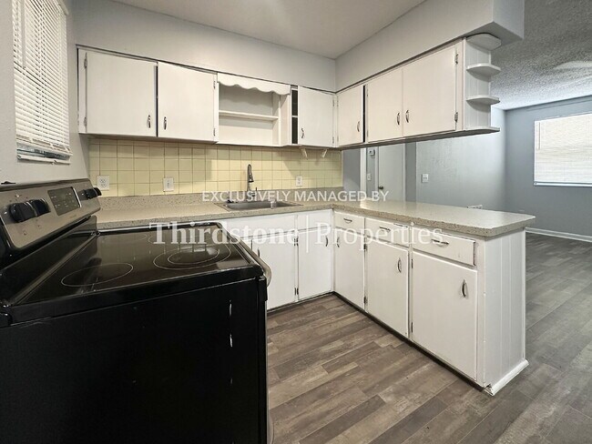 Photo - 1160 Comanche St Unidad 4