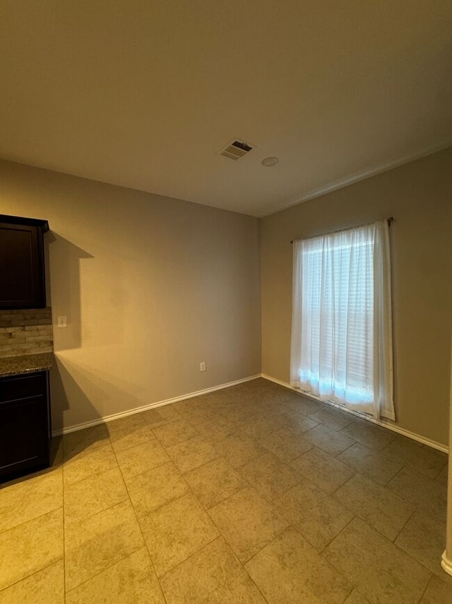 Photo - Located in Tradewinds 3/2/2