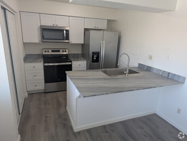 Building Photo - 72657 Thrush Rd Unit #1 Rental