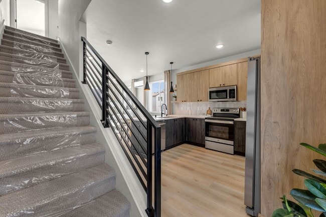 Photo - 9909 NE 46th Ct