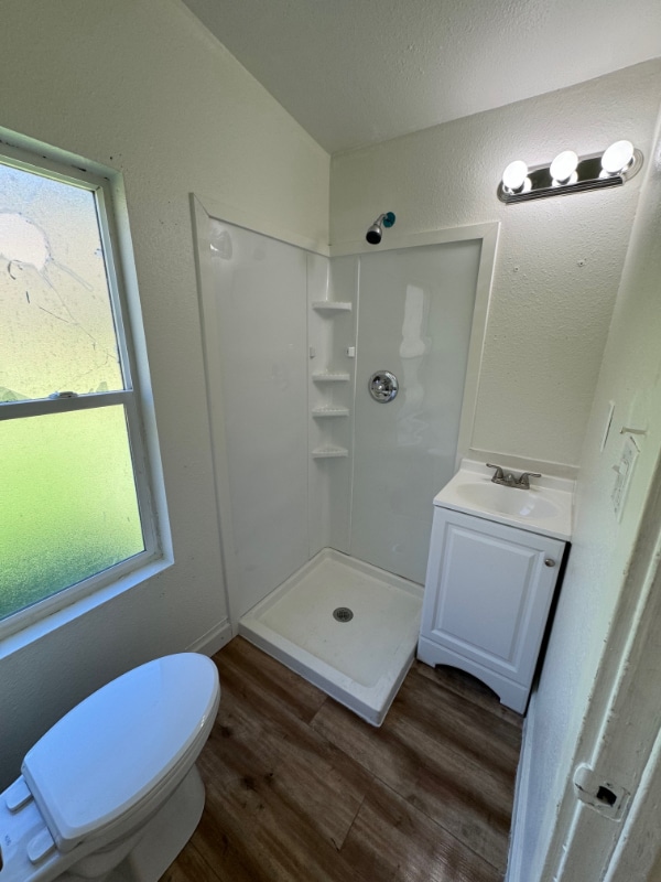 Photo - 4126 Ginnett Rd