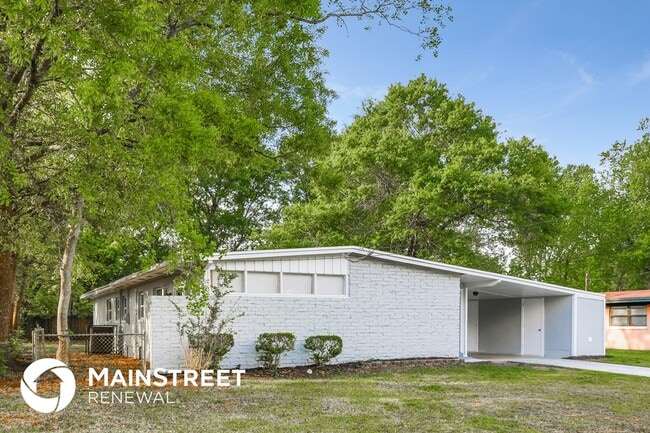 Photo - 6924 Clovis Rd