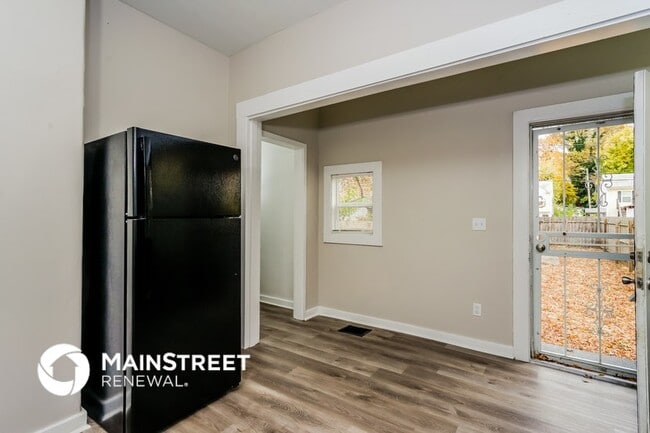 Photo - 1105 S 32nd St