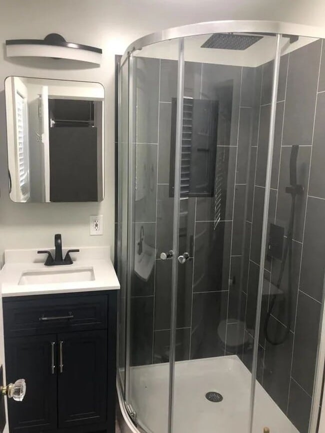 Photo - Pet Friendly 1 bed/ 1 bath House