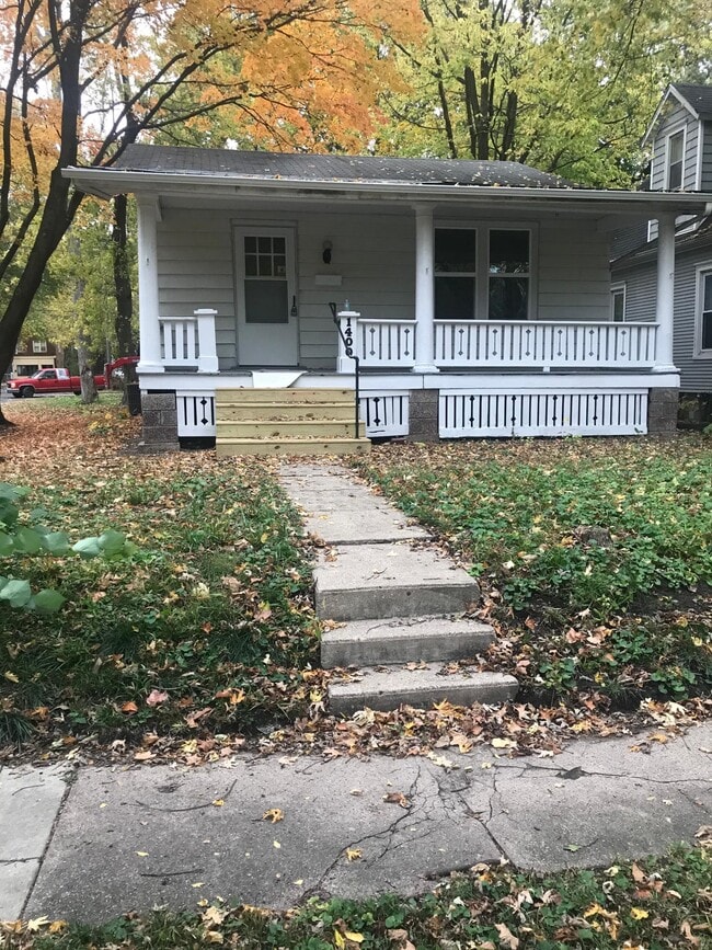 Photo - 1400 S Glenwood Ave House