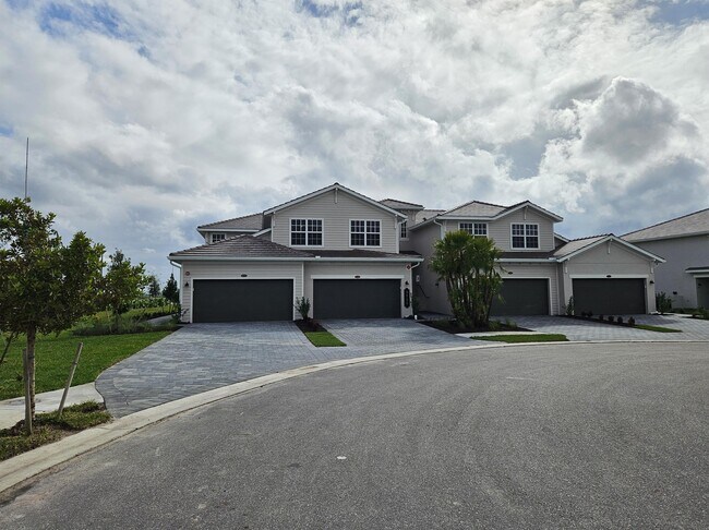 Photo - 5722 Oakmont Ct
