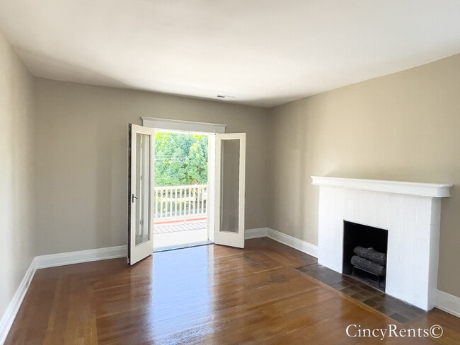Photo - 3718 Ault Park Ave Unit 3718