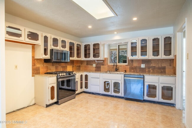 Photo - 3102 Hillsdale St