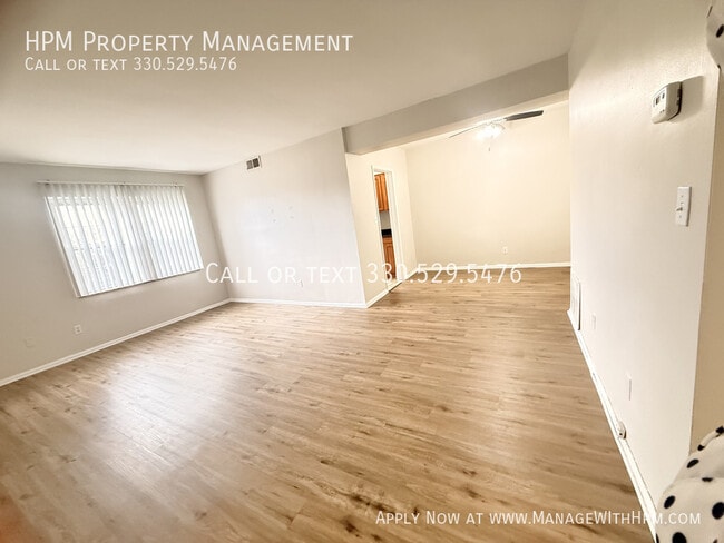 Photo - 3310 Warrensville Center Rd Unit 409