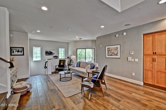 3935 E Rough Rider Rd Unit 1360