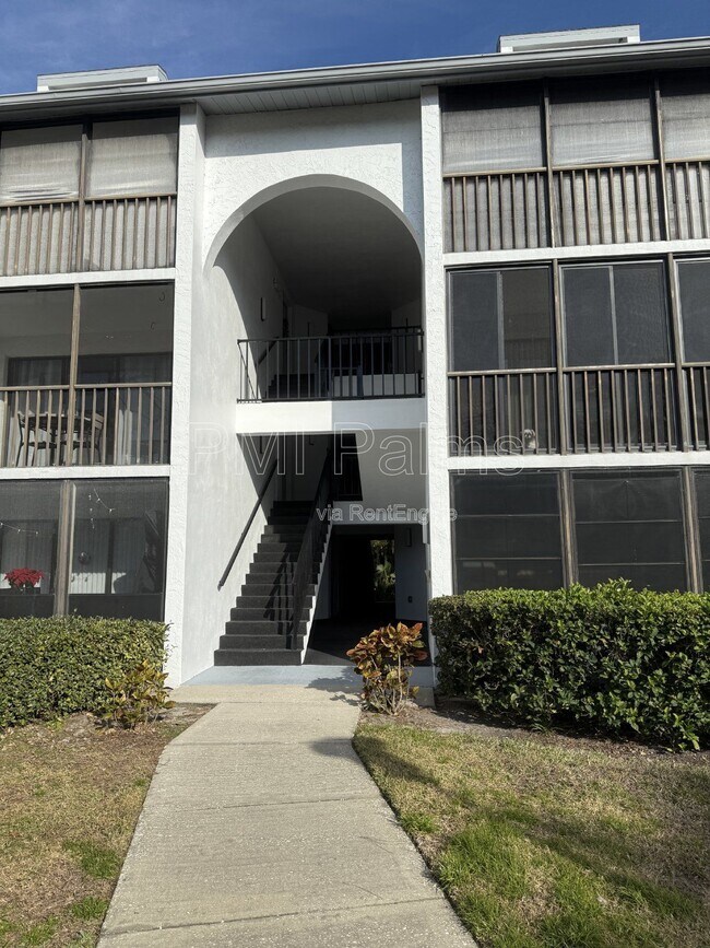 Photo - 1236 Pine Ridge Cir W Unidad Apartment G3