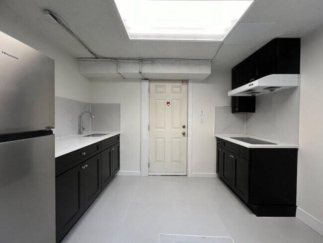 Photo - 6135 Commercial St Unit C