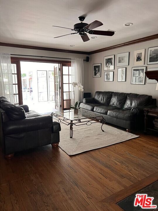 Photo - 5416 Morella Ave