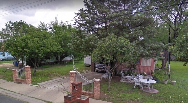 Photo - 6104 Kasper St