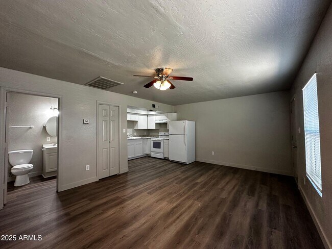 Photo - 1421 E Fillmore St Unit Apt 4