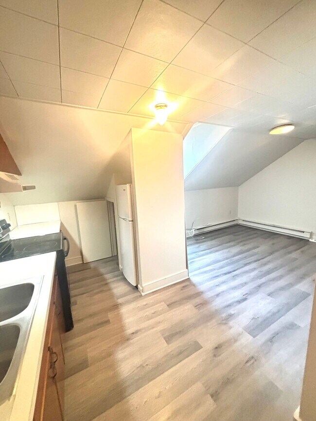 Photo - 463 Walnut St Casa Adosada