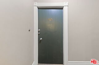 Photo - 8550 Holloway Dr