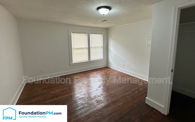 Photo - 914 Garland St