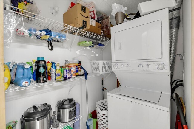 Photo - 6135 NW 186th St Unit 201