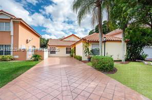 Photo - 4725 NW 103rd Ct