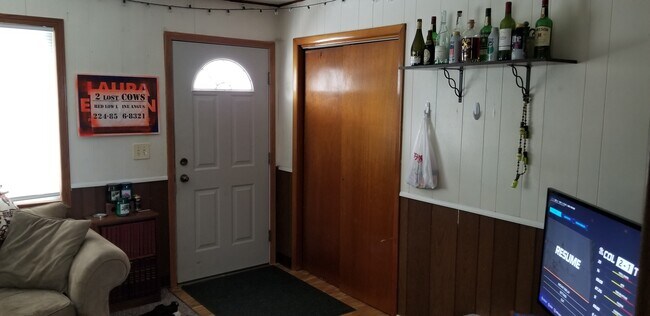 puerta principal - 405 Kase St Unidad 405