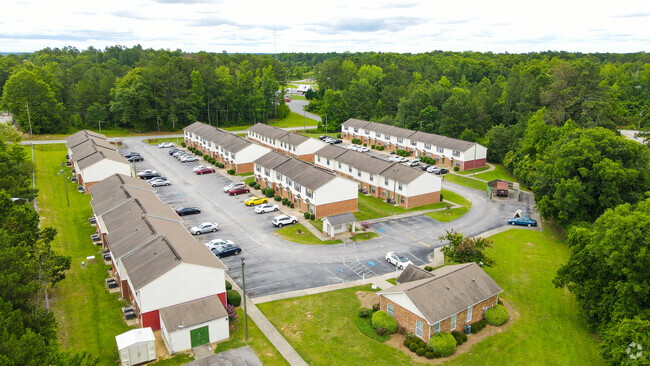 Building Photo - Thomson Villas Apartments