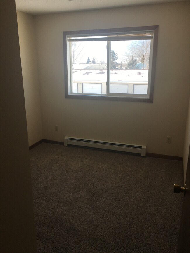 Kaeding Apartments - 337