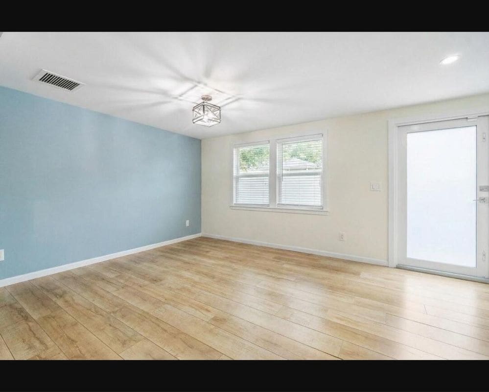 Photo - 353 E Lakewood Rd
