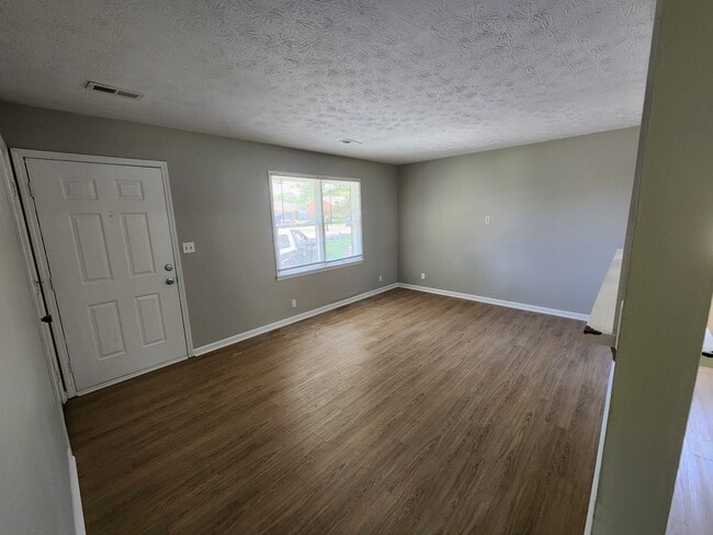 Photo - 109 Eagle Dr