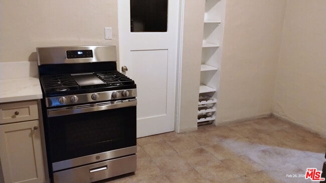 Photo - 6133 Cashio St Unit 1/2