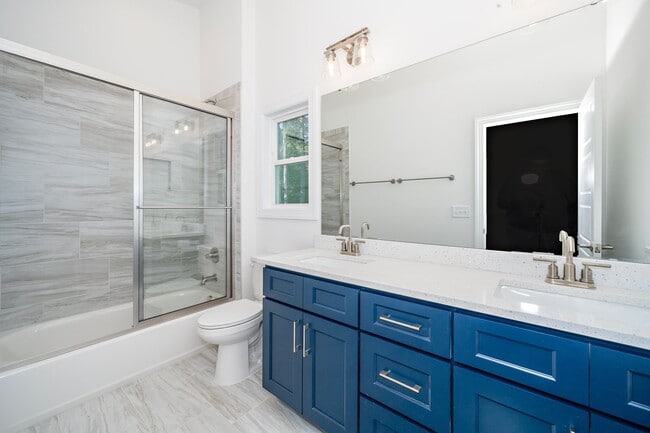 Photo - 146 Faircloth St