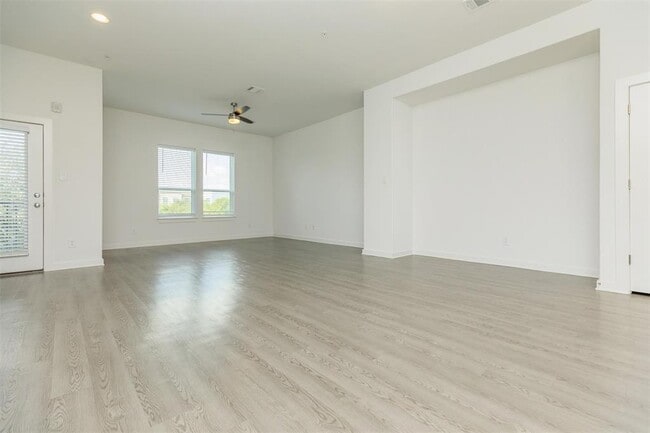 Photo - 712 Enchantment Trl